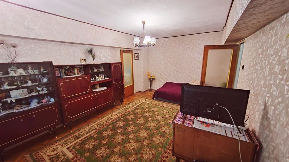 Domenii Ion Mihalache stradal super pret - Poză 3