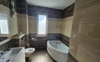 Inchiriere apartament spatios, bloc nou, garaj, Craiovei - Poză 15