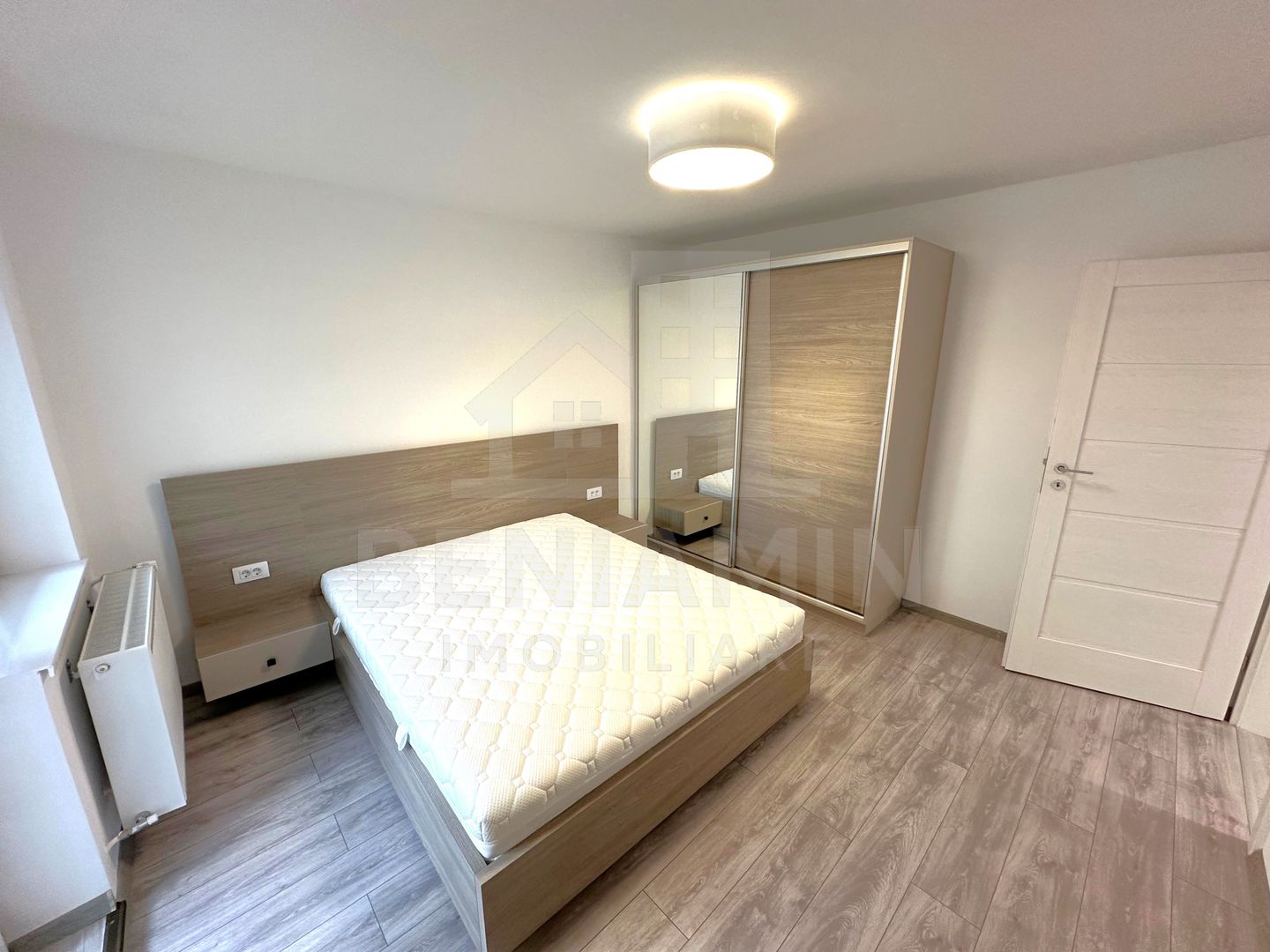 Ultracentral-4 Camere-Lux-Mobilat-Utilat-Etaj 1-CT-Disponibil imediat - Poză 6