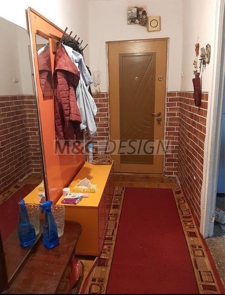 Apartament 2 camere zona Modern parter cu balcon - Poză 5