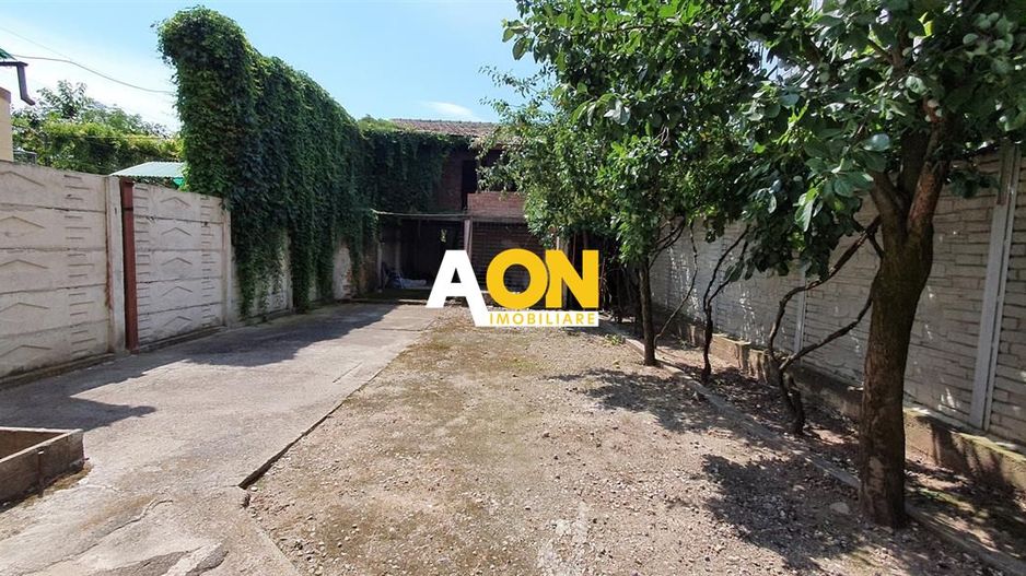 Casa situata ultracentral langa Poarta I a Cetatii Alba Carolina - Poză 22