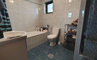 Casa de inchiriat Sibiu, 4 camere 2 bai - Poză 8