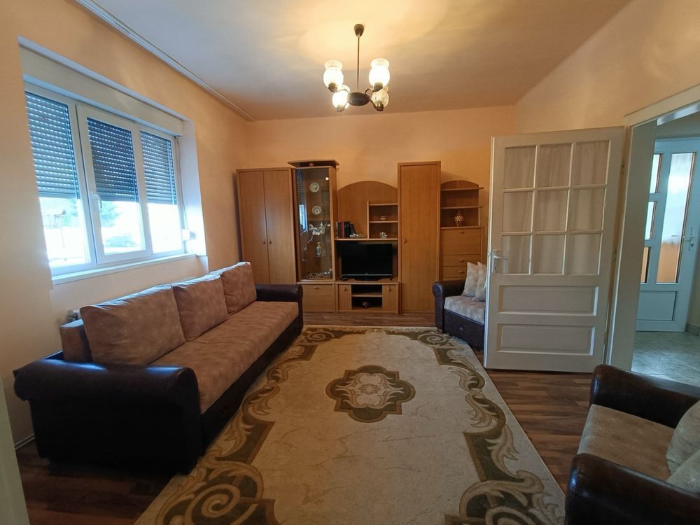 BRASADAS vinde casa 3 cam DUPLEX intrare separată. - Poză 3