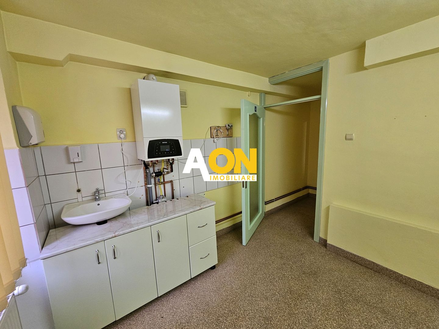 Spatiu comercial pretabil birouri, cabinete medicale, Cetate - Poză 14