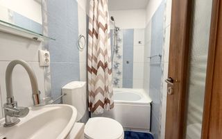 Apartament la casa cu curte si 2 locuri de parcare,Marasesti - Poză 8
