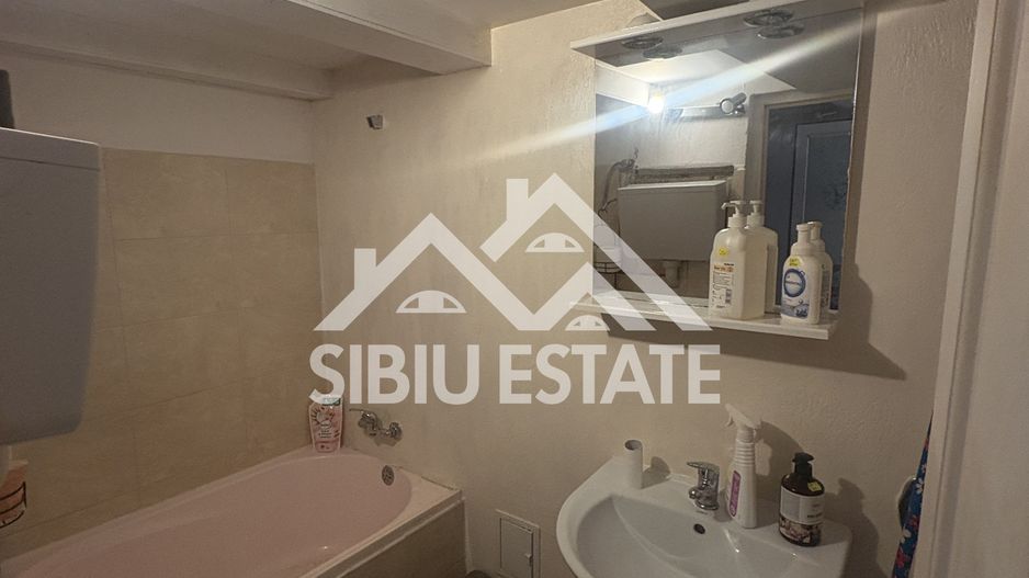 Spatiu comercial 50 mp | Intrare din strada | Central - Poză 7