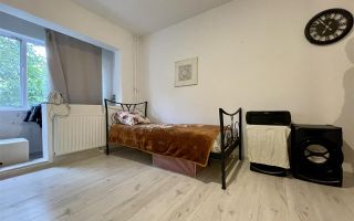 Garsoniera la etajul 1 zona Girocului - Poză 1