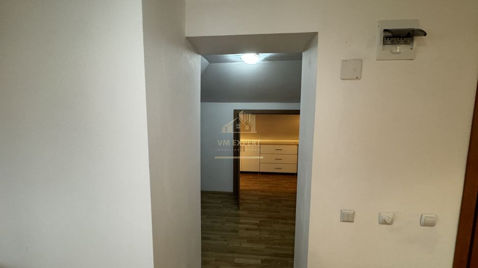 APARTAMENT CAMPULUNG TIP PENTHOUSE, 5 CAMERE GRUI - Poză 30