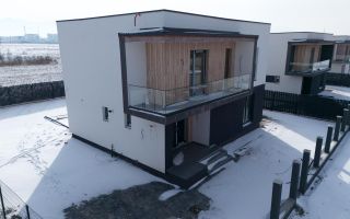 Casa Stil Mediteranean/ Intrare in Sanpetru - Poză 4