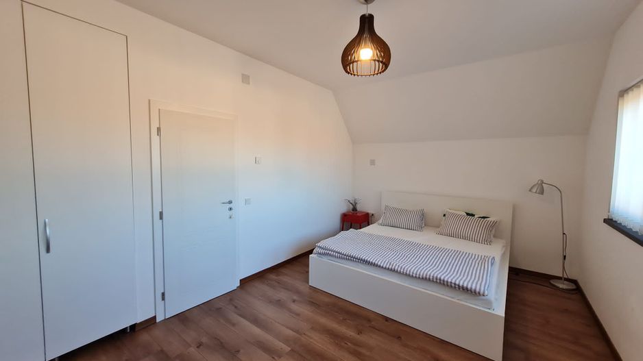 Minimalist la prima închiriere în Dumbravita - Poză 17