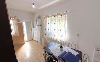 Casa P+1 - 703mp teren - 176mp casa - panouri solare - Consul - Poză 10