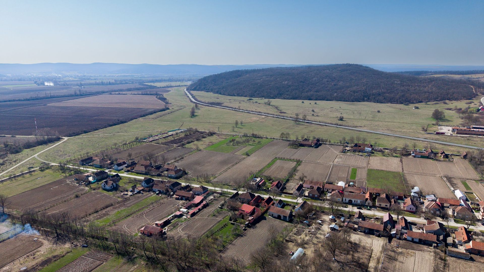 Loc de casă în Odvoș - Conop 3000mp - Poză 12