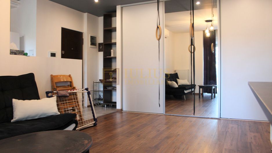 Apartament cu terasa la parter in complex, deosebit, zona linistita. - Poză 3