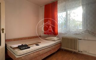 Apartament de vânzare cu 3 camere în zona Nufarul, Oradea - Poză 4