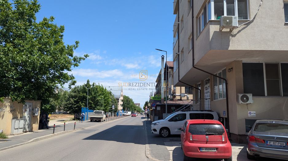 Apartament 2 camere, decomandat, loc de parcare, Drumul Fermei - Poză 16