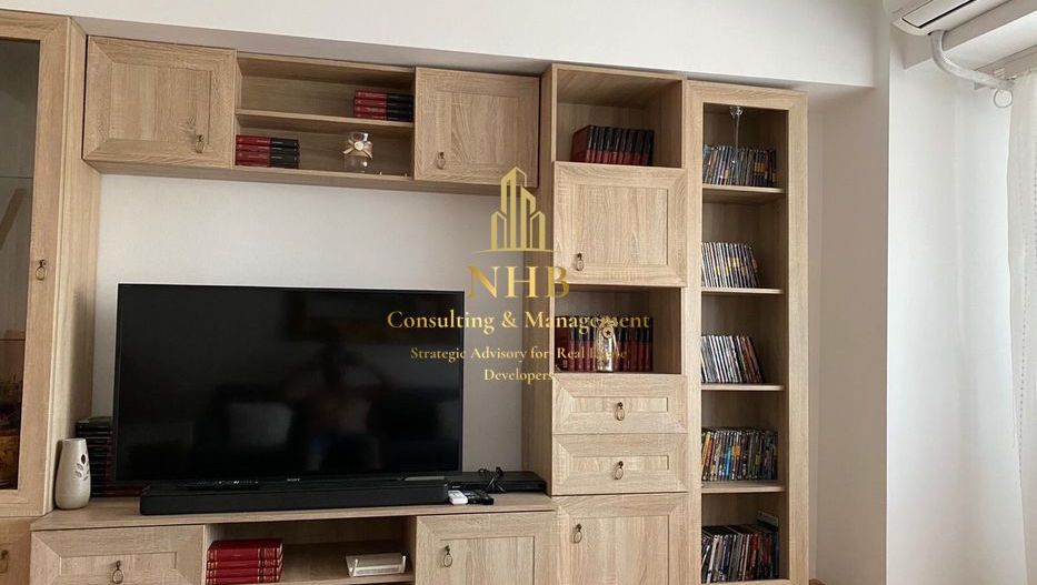 Apartament 3 camere de vânzare - Zona 1 Mai - Poză 3