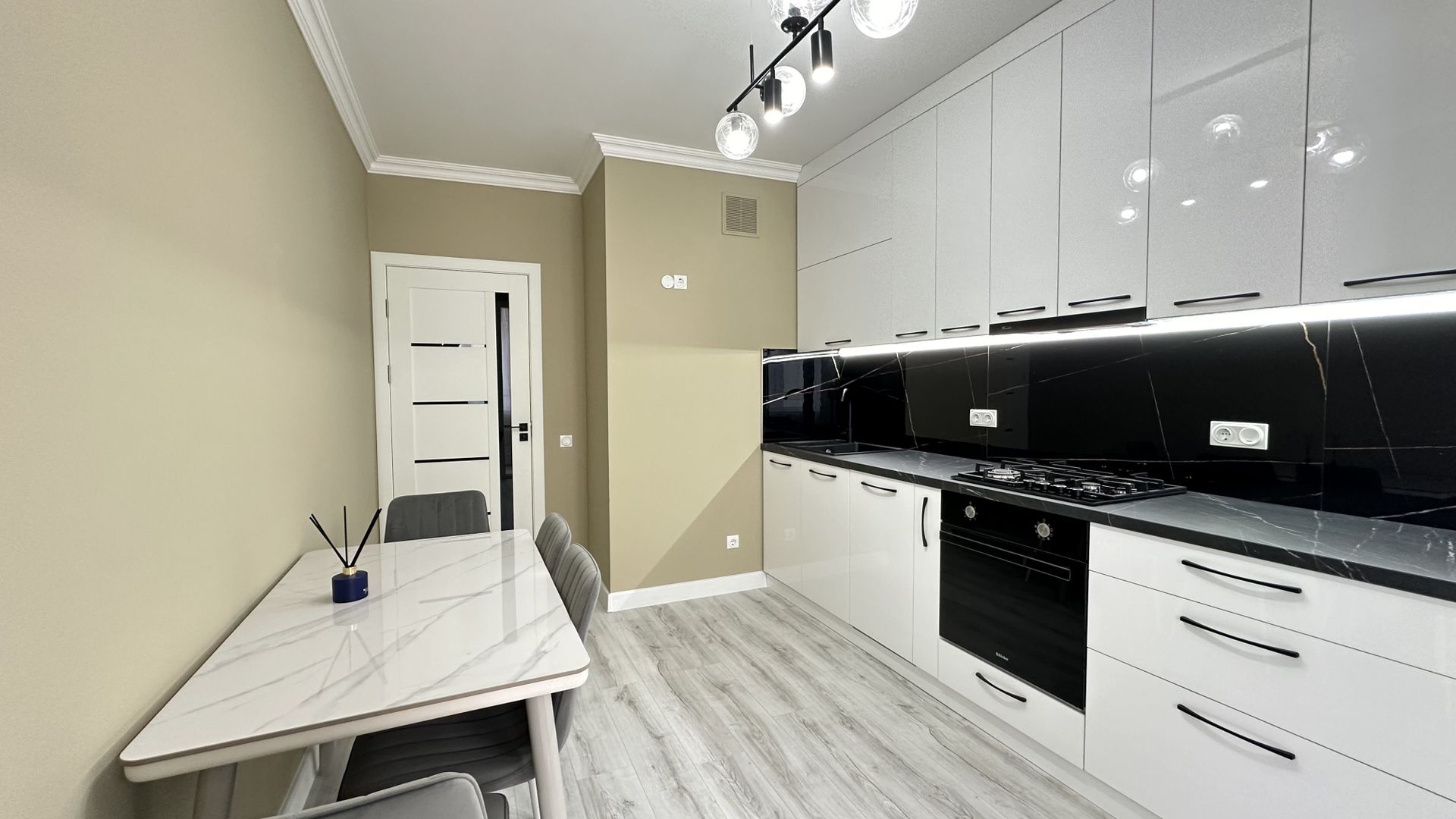Apartament Xfactor Buzdugan - Poză 4