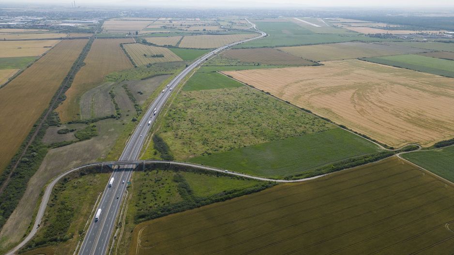 Teren 12 ha la Autostrada A1 cu PUZ aprobat - Poză 4
