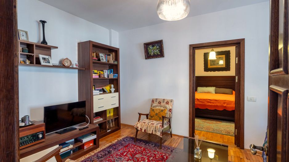 Sala Sporturilor – Bd. Tomis | Casă cu curte în centrul Constanței - Poză 5