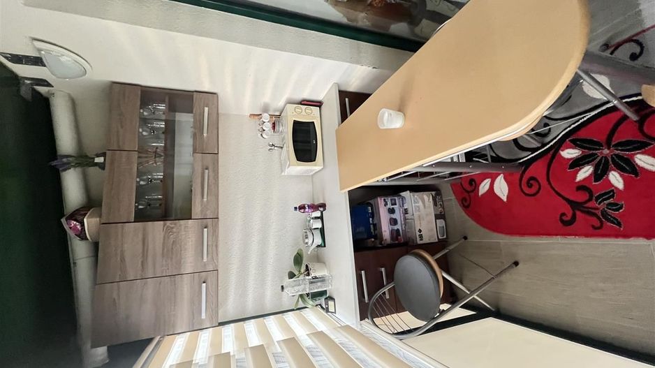 Apartament 1 camera etaj 2 loc Giroc CENTRALA loc de parcare - Poză 7