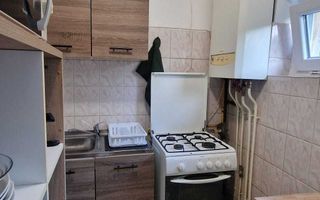 Garsonieră renovată, zonă verde și liniștită, Gruia. - Poză 3