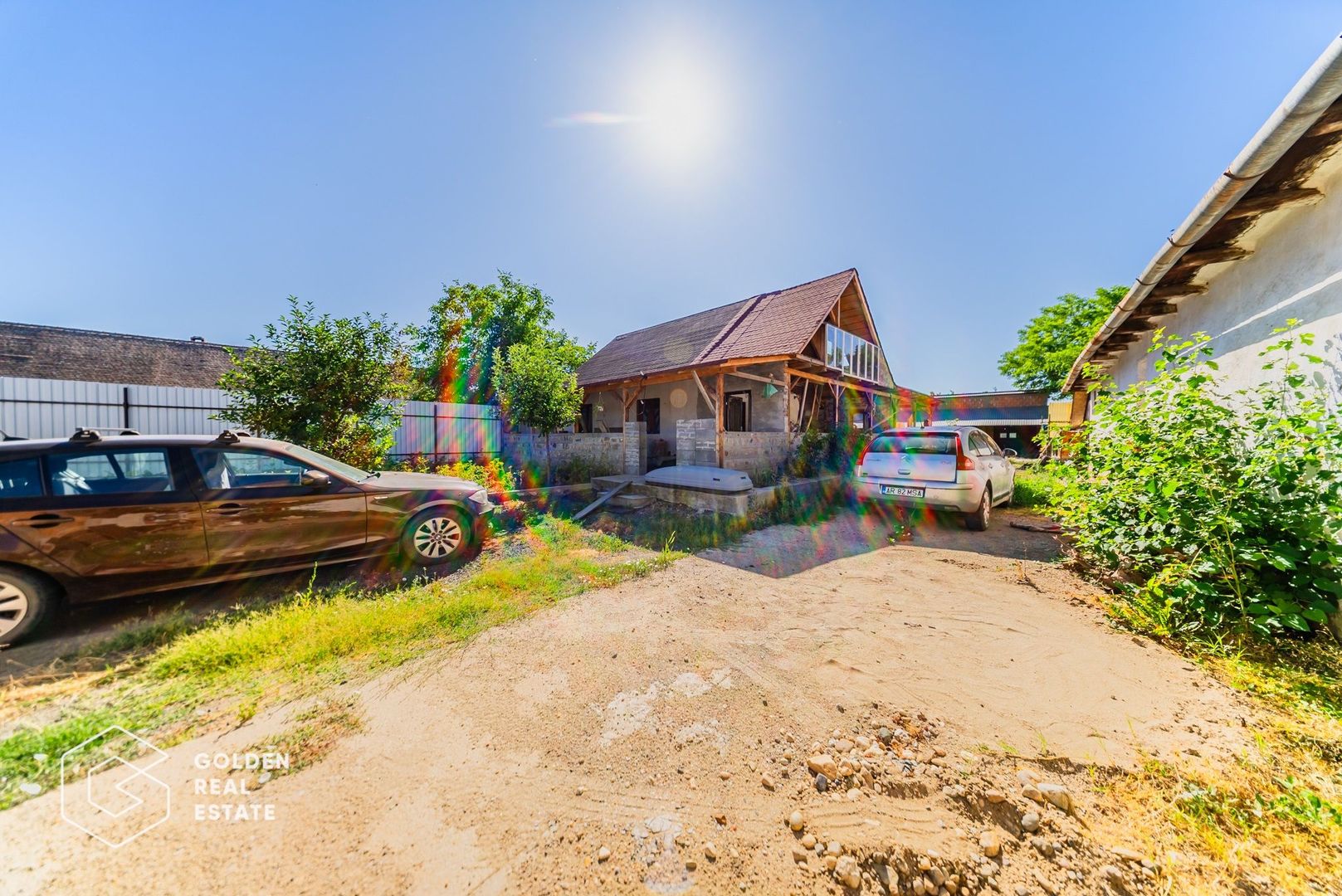 Casa situata in Pecica, 1602 mp - Poză 1