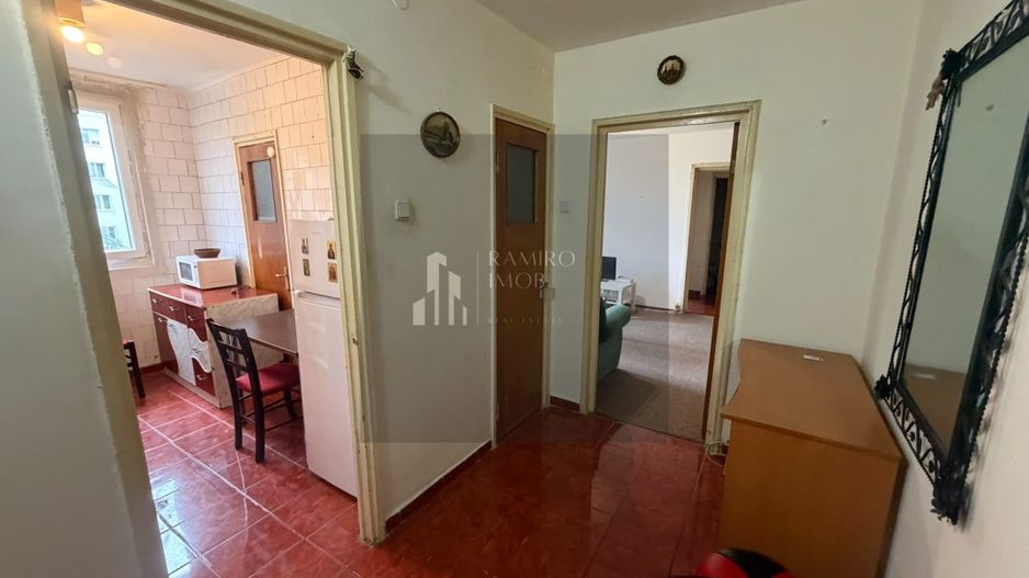 Apartament 3 camere| 67 mp | Etaj 2/4 |3 minute de metrou 1 Decembrie - Poză 1