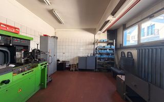 Hala industrială+spații administrative- Str. Tractorului - Poză 16