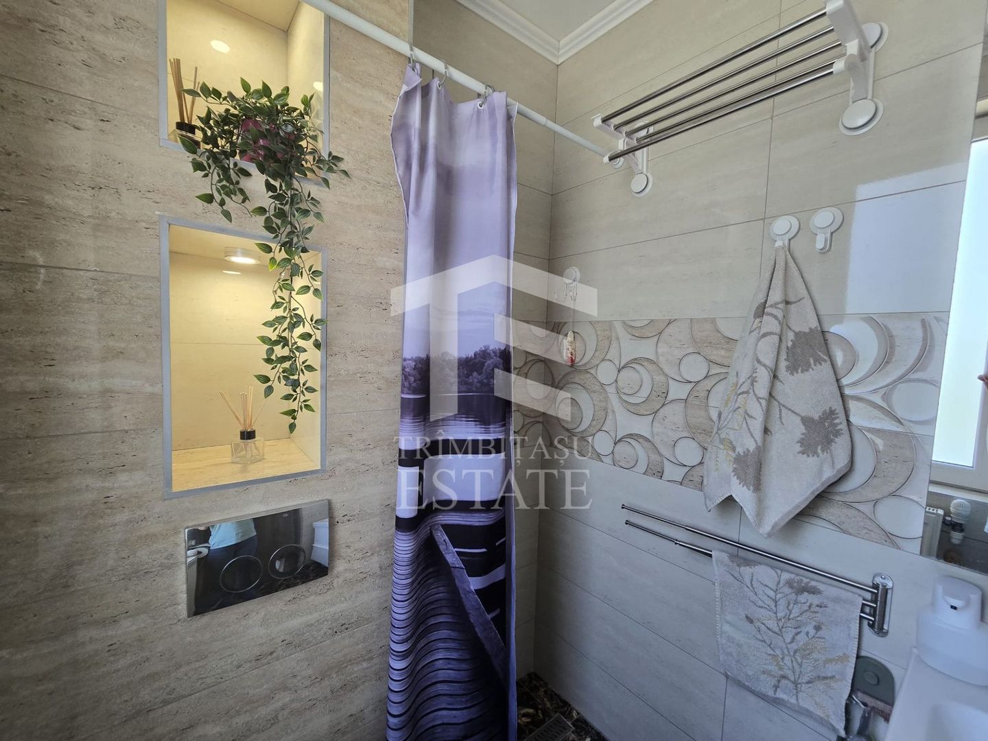 Mangalia - Vila tip duplex moderna. - Poză 47