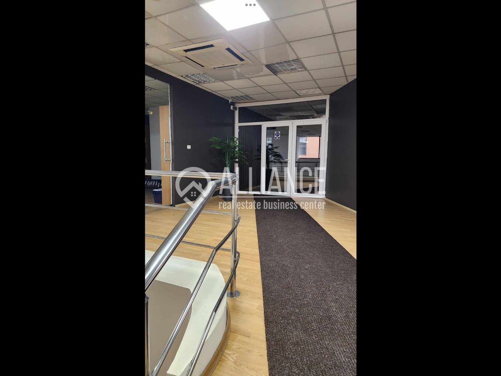 ULTRACENTRAL(cod04)-Birouri de inchiriat 30 mp - Poză 3