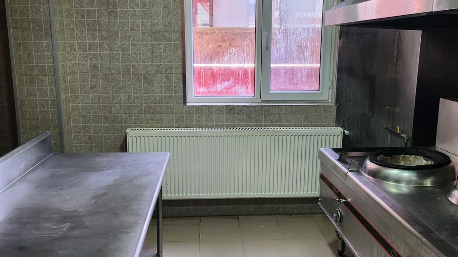 PIPERA/VOLUNTARI  Vilă 3 Nivele Curte & Locuri de Parcare - Gata de Rebranding! - Poză 25