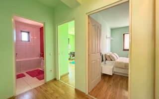 Apartament 3 camere | Etaj 2 | Balcon | Parcare | Decomandat - Poză 10