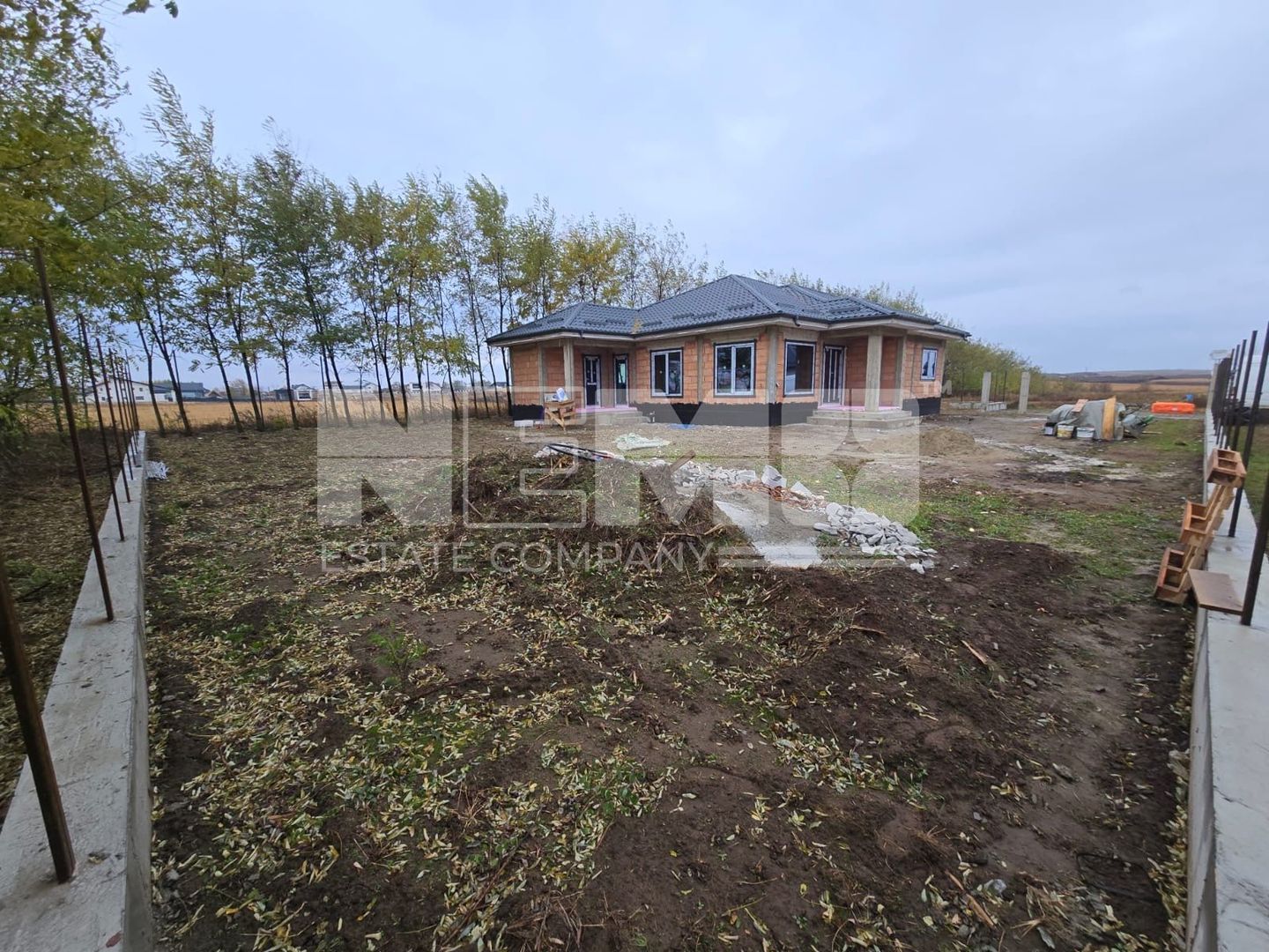 Casa de Vanzare 7 Ari teren I Suceava/Moara Nica I 175.000 Euro - Poză 3