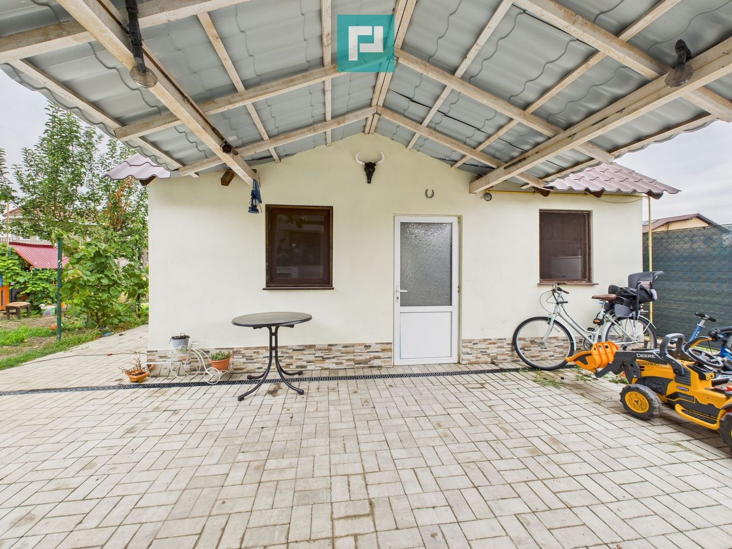 Vilă cu 3 camere în Vladimirescu - Poză 23