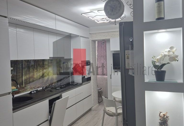 Vindem apartament cu 3 camere, Crângasi - Poză 18