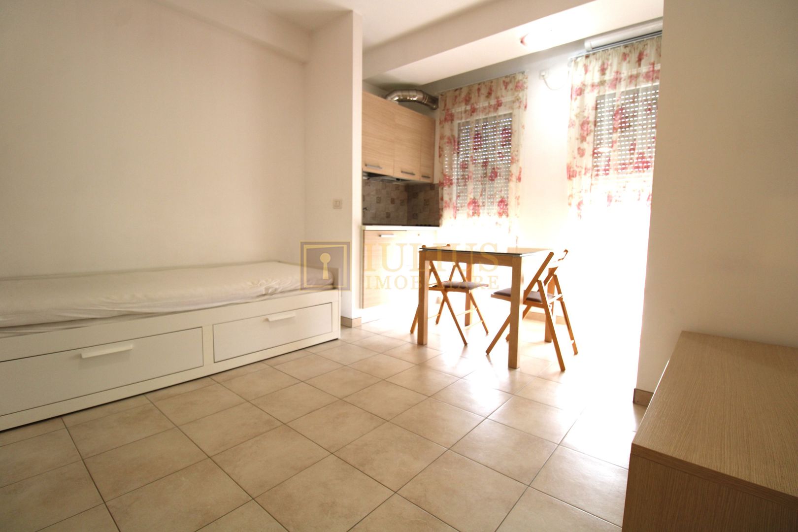 1 camera, centrala proprie, clima, parcare, langa Casa Tineretului - Poză 5