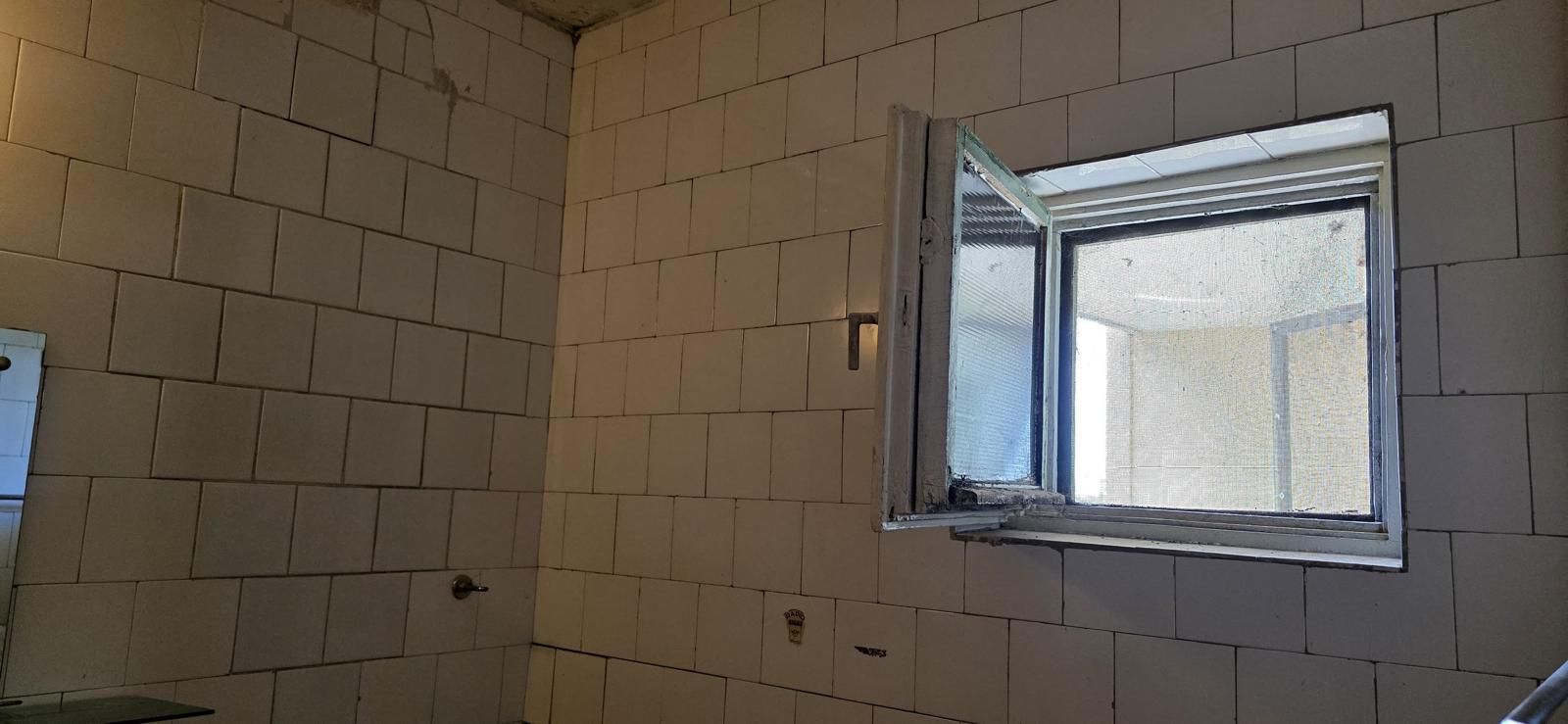 Vanzare Apartament 3 camere, 90 mp  – Cotroceni, vedere Splaiul Independentei - Poză 23