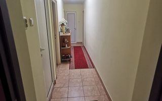 Vând apartament cu 4 camere - Poză 5