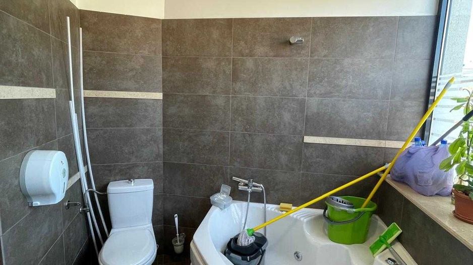De vanzare Apartament 3 camere, ULTRACENTRAL, Mitropolie, bloc nou - Poză 5