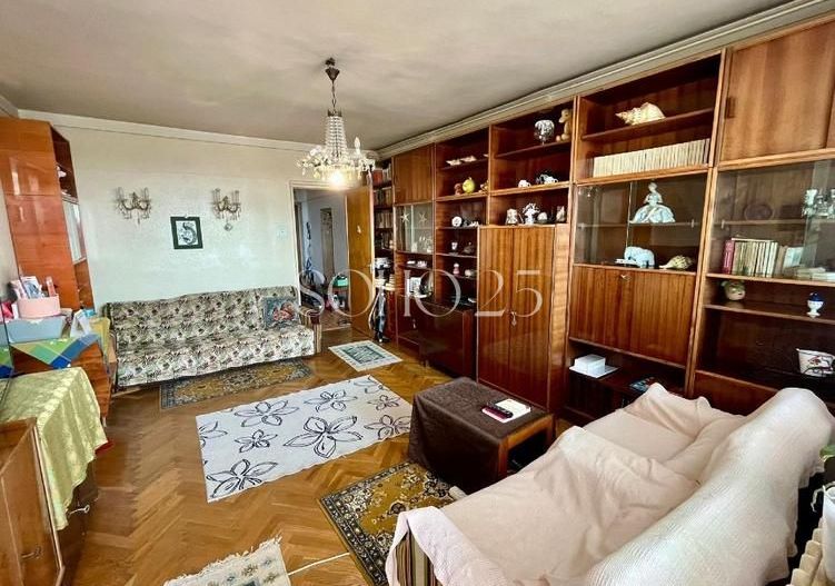 Apartament 3 camere Vatra Luminoasa - Poză 2
