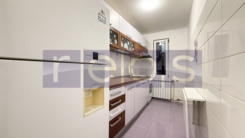 VÂNZARE GARSONIERĂ | ZONA TITAN | COMPLET MOBILAT ȘI UTILAT - Poză 6