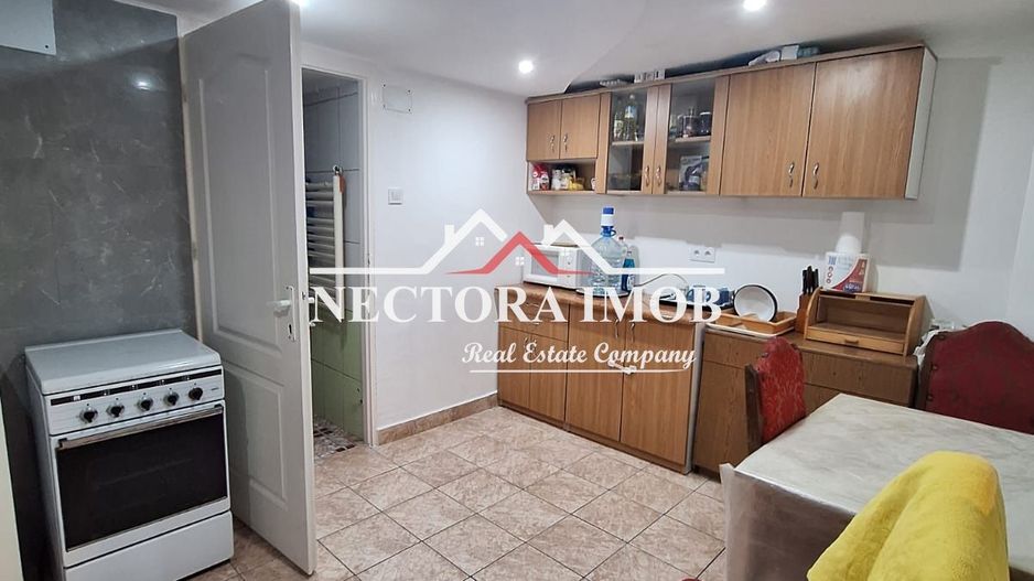 NECTORA IMOB-Casa cu 2 corpuri, 116 mp + 252 mp teren, Str. Dambovitei - Poză 15