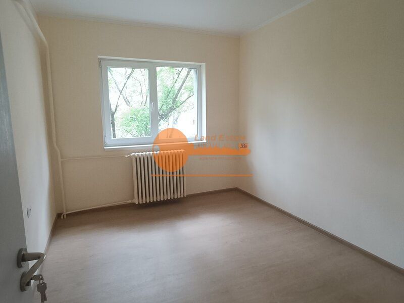 3 camere Crangasi-Constructorilor-200 m metrou ) - Poză 3