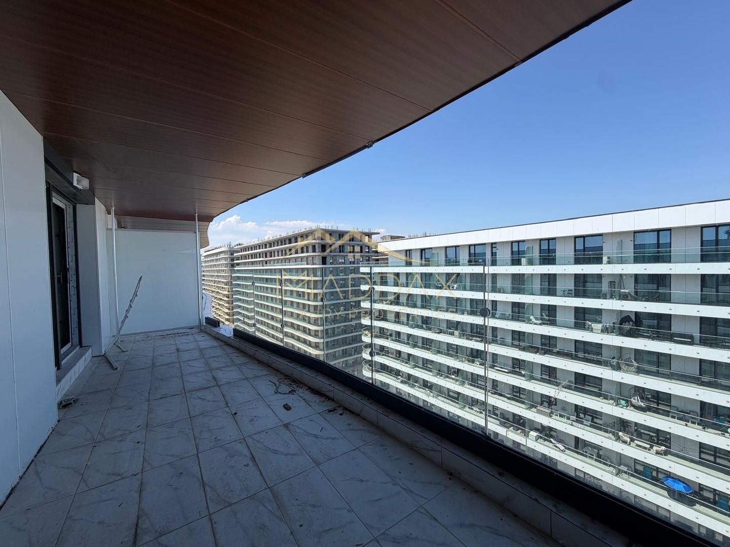 Apartament de vanzare 2 camere + 2 bai I Mamaia Nord I Malul Marii Negre - Poză 17