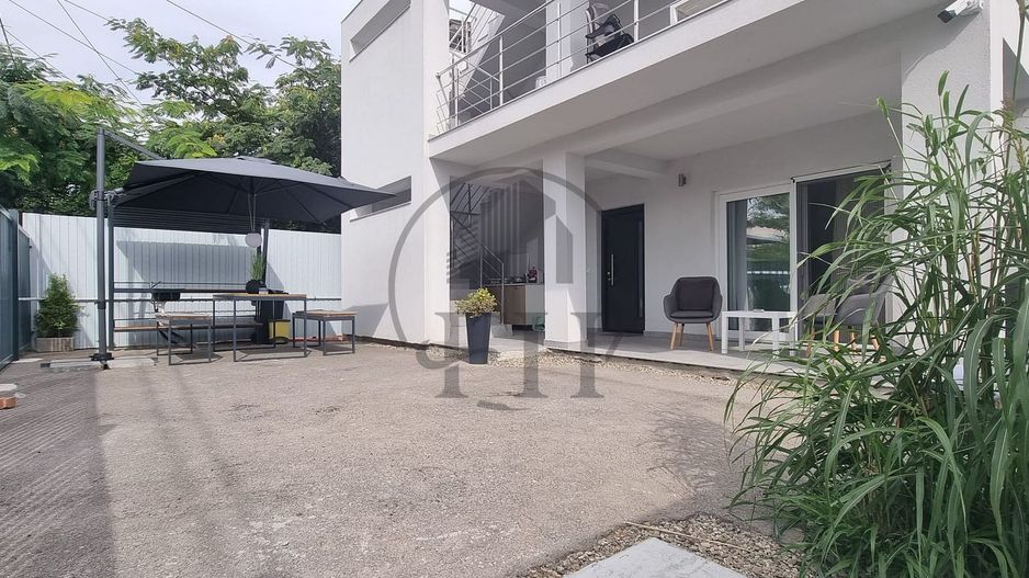 SOLD/VANDUT-Pensiune de vanzare Costinesti - Poză 3