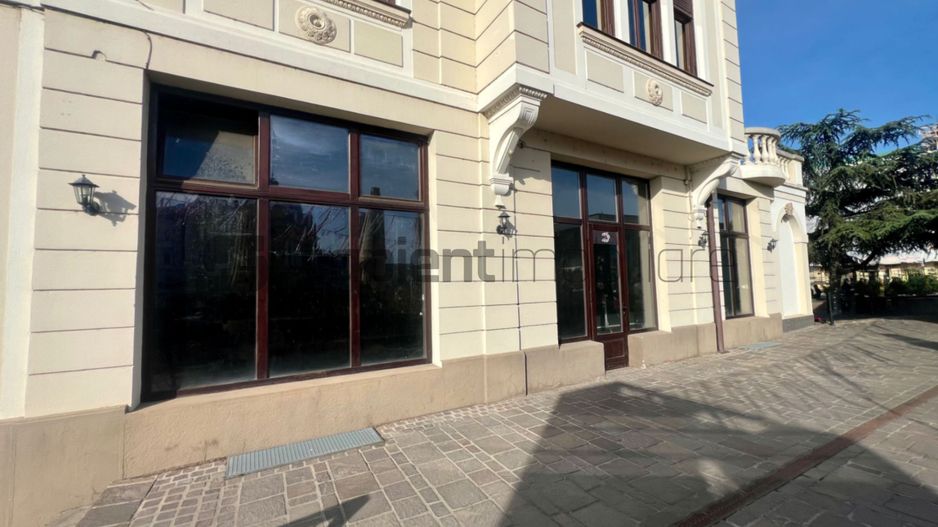 Spațiu comercial ultracentral – Piața Ferdinand, Oradea - Poză 4