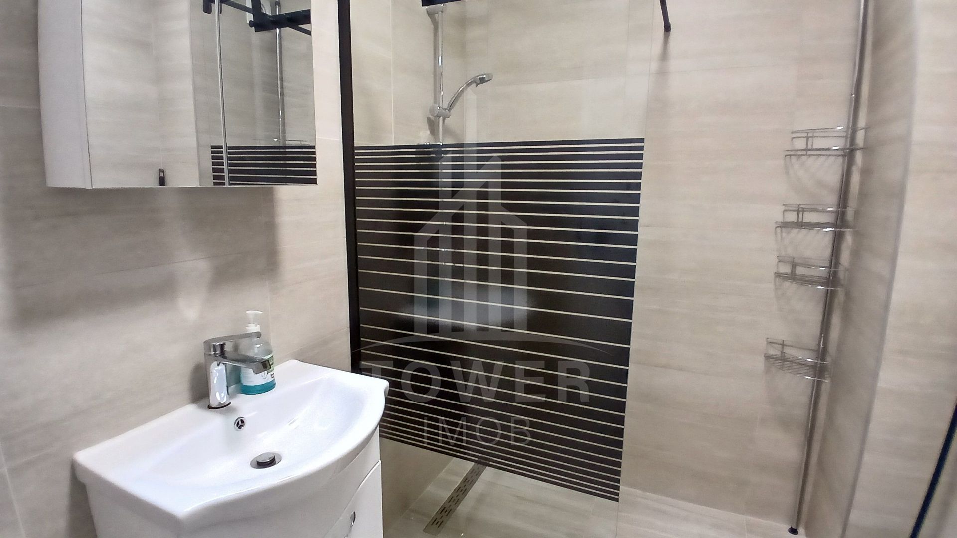Garsoniera 40mp + curte proprie | prima inchiriere | zona Selimbar - Poză 7