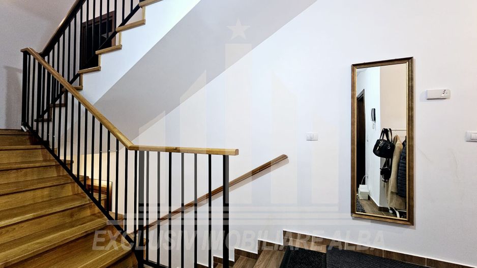 Casa in regim cuplat, Cetate - Poză 6