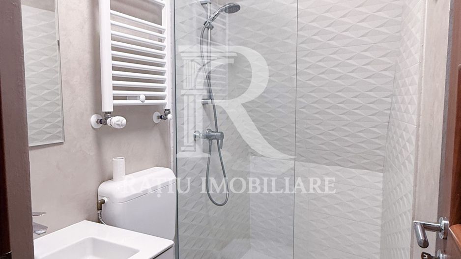 Apartament cu 4 Camere de Închiriat | Centru | Oradea - Poză 12