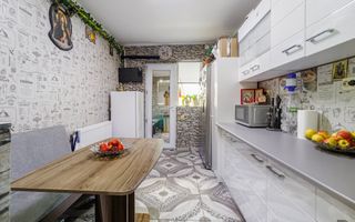 4 camere cu centrala, et 7 din 8 - Poză 2